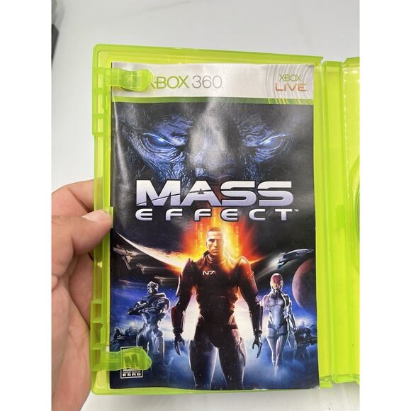 Mass Effect (Microsoft Xbox 360, 2007) CIB Complete Tested and Working - Picture 5 of 7
